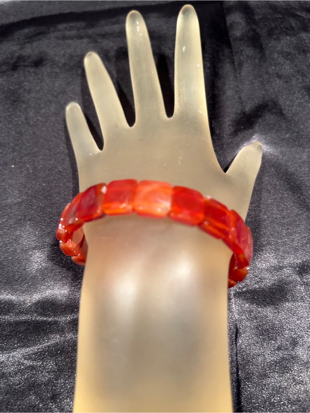Vintage Facetted Genuine Carnelian Beaded Bracelet - Unbranded like New
